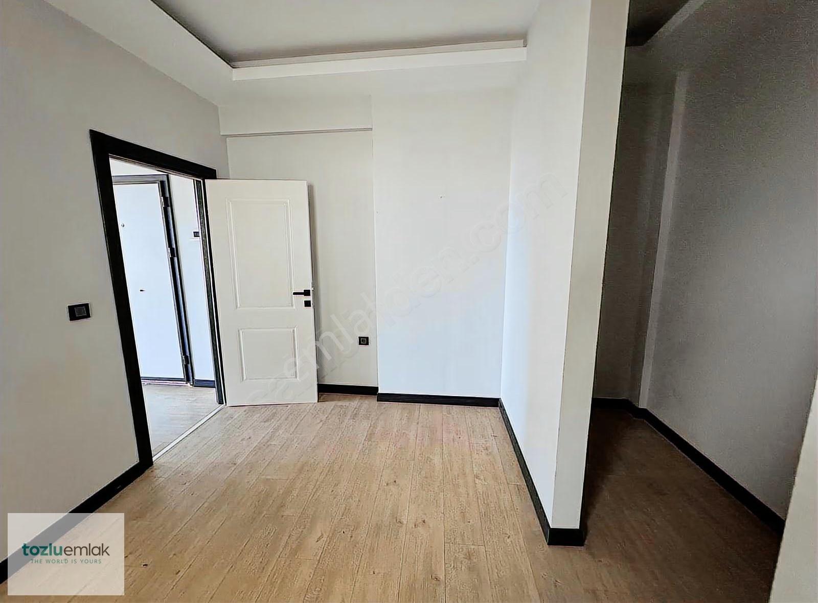 Tozluemlak'tan Deniz Manzaralı Giyinme Odalı Kot2 1+1 Kiralık - Görsel 18