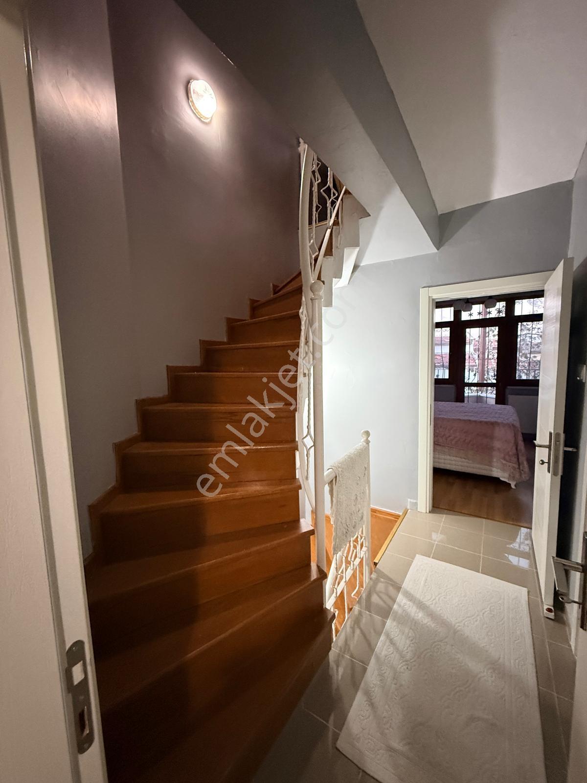 Tekirdağ Kumbağ Da 3 Katlı Tribleks Villa Acil Satlık - Görsel 28