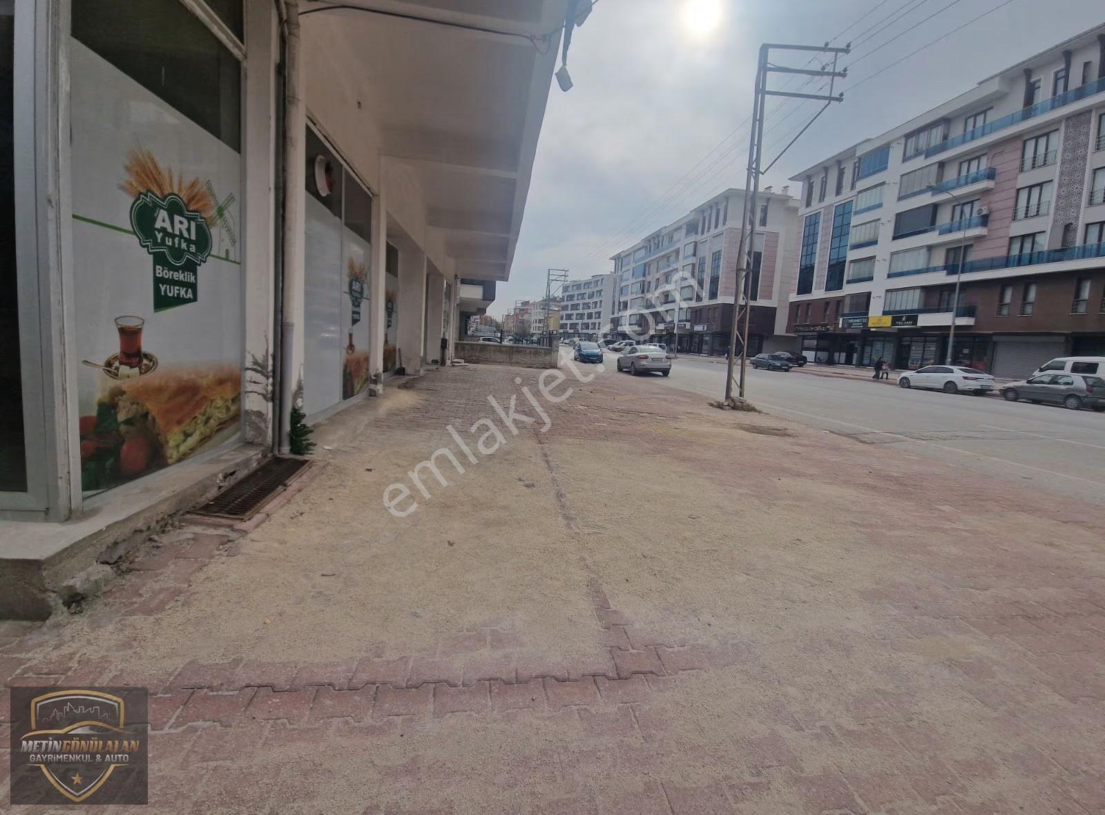 Merkeze Yakın Kırbaşı Caddesi Satılık 2 Katlı Dükkan - Görsel 7