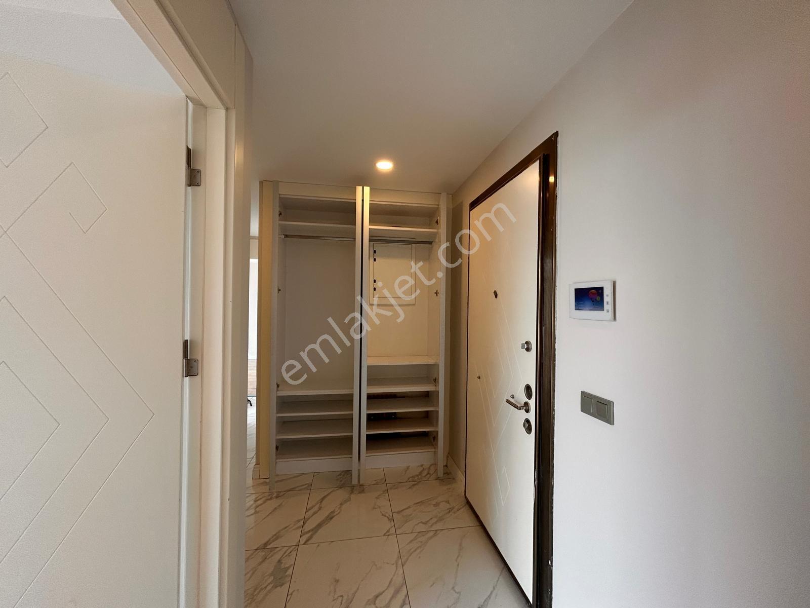 1071 Kadıköy'de Çift Balkonlu, 13. Kat 3+1 Kiralık Daire - Görsel 10