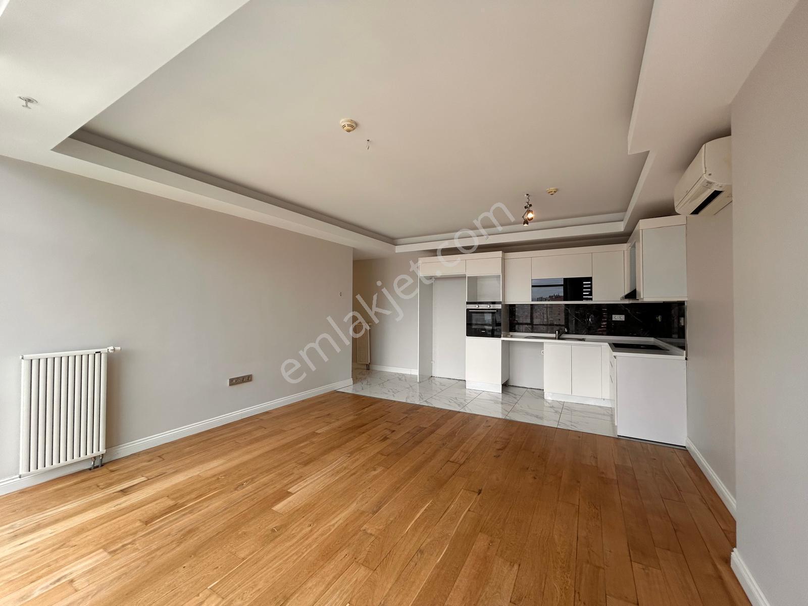 1071 Kadıköy'de Çift Balkonlu, 13. Kat 3+1 Kiralık Daire - Görsel 18