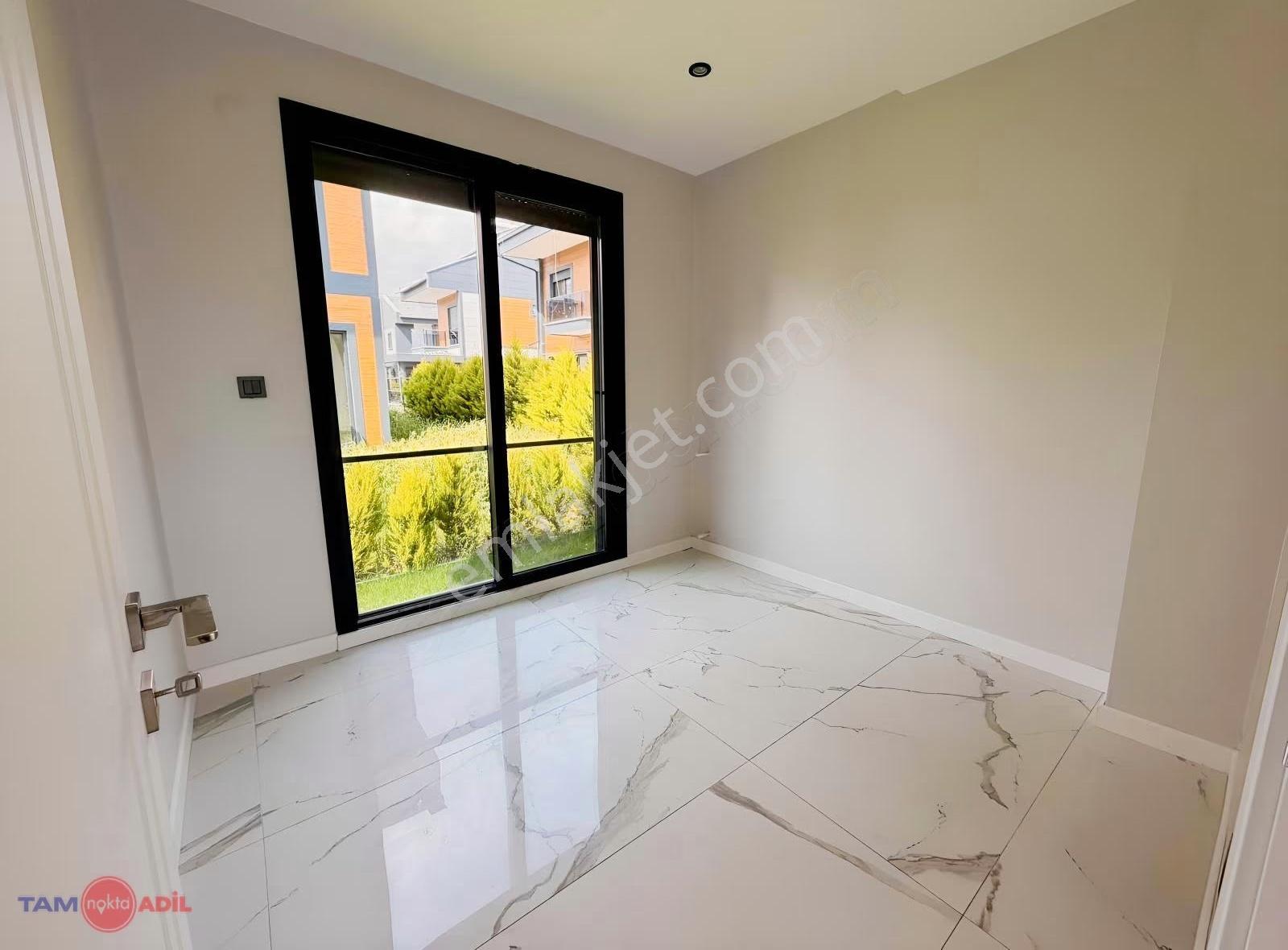Dikili Salihleraltı Turuva Sitesinde 5+1 Akıllı Müstakil Villa - Görsel 6