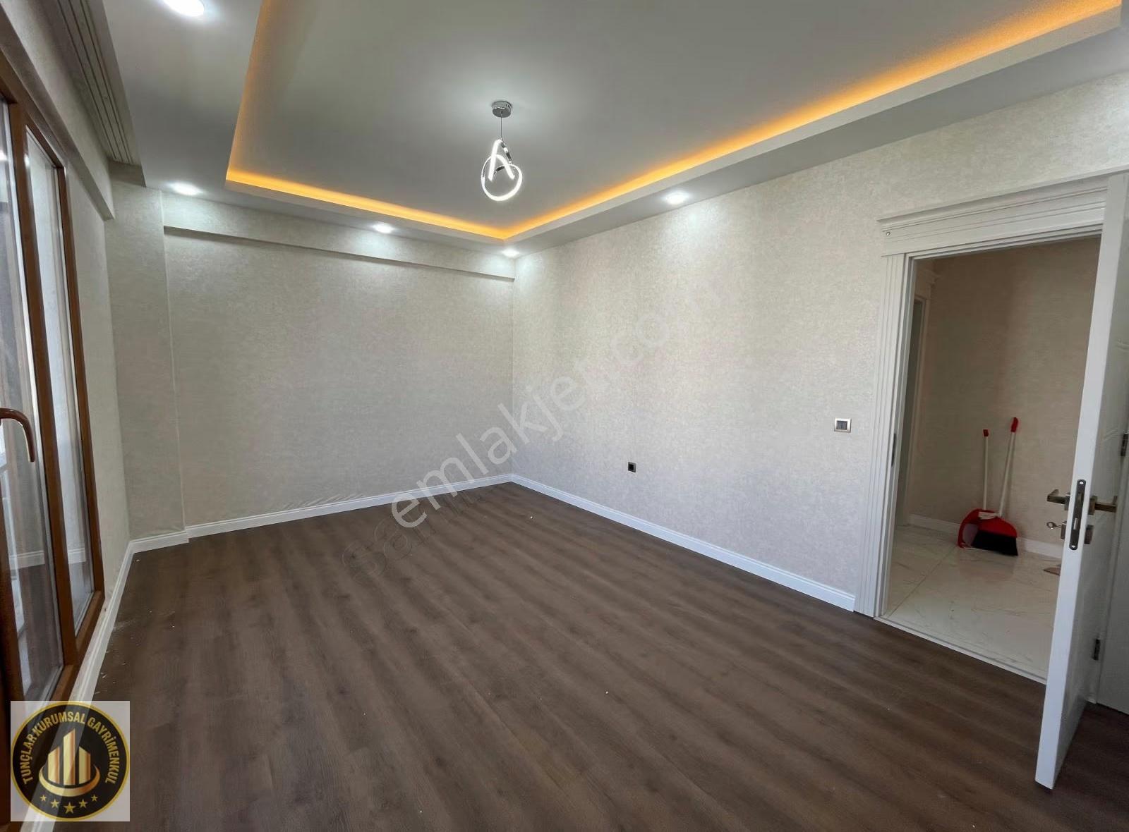 İhtişamın Yeni Adresi: Beyaz Saray Konaklarında Modern Villa - Görsel 7