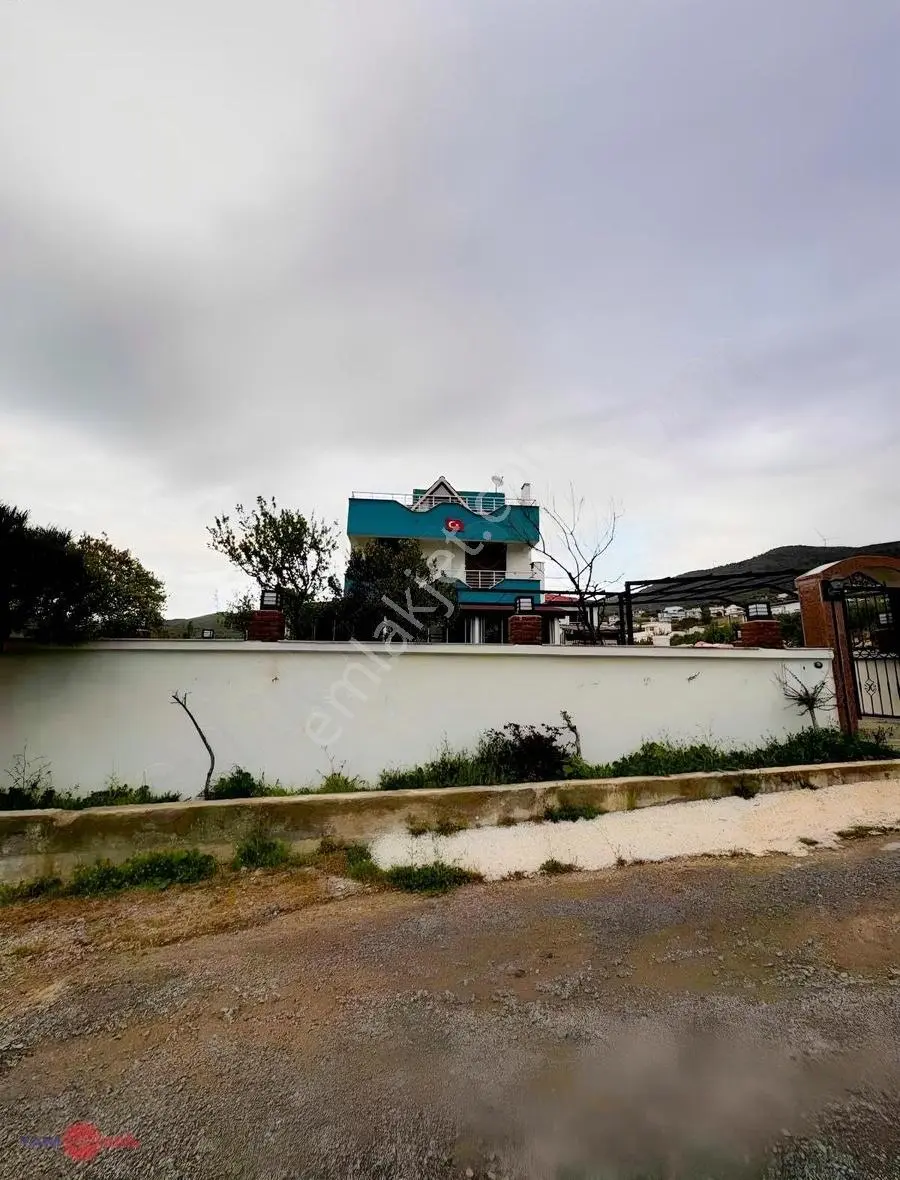 Çandarlı Bimeyko Da Müstkil Villa
