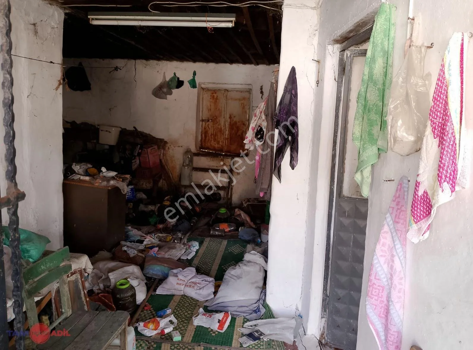 Bergama Yukarıkırıklar Köyünde Satilik Köy Evi - Görsel 5
