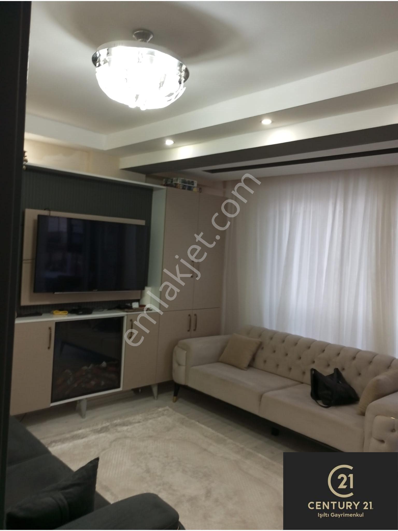Century21 Işıltı'dan Cumhuriyet'te Merkezi Konumda Nezih Bir Muhitte Satılık Daire - Görsel 15