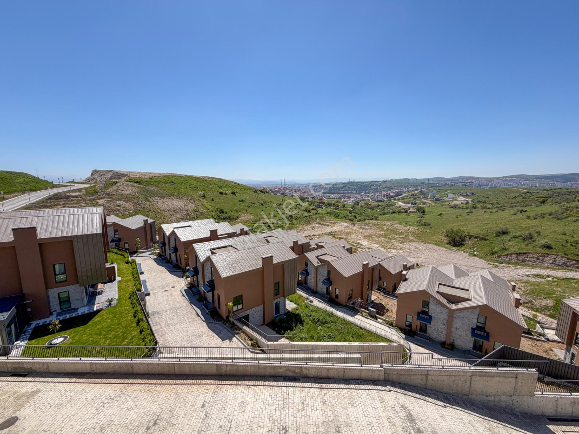 Yayla Country'de Satılık 7+1 Sıfır Lüks Villa - Görsel 28