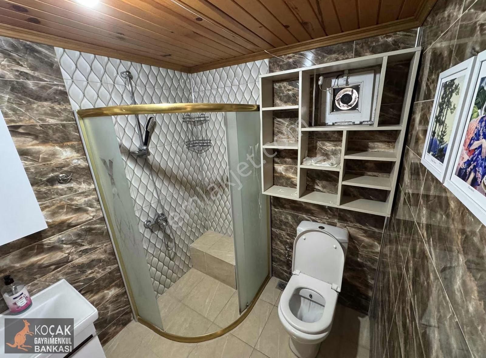 Göl Sahile Yakın Mesafede Geniş 1+1 Kiralık Daire - Görsel 26