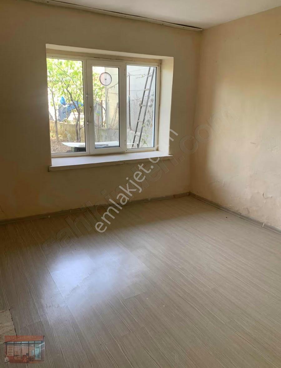Ertuğrulgazi Mh Kiralık Bahçeli Daire 2+1 - Görsel 9
