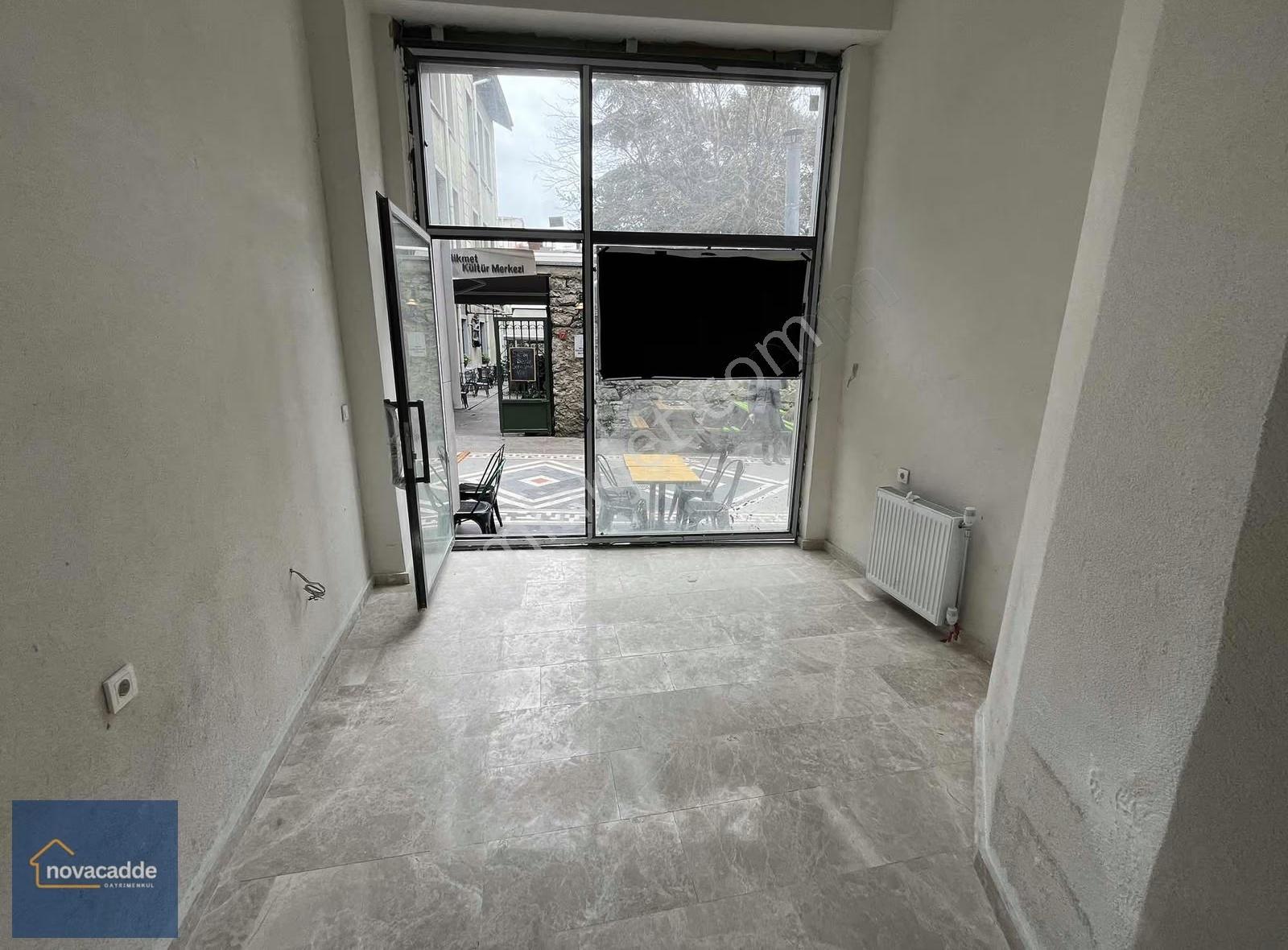 Kadıköy Osmanağa'da İskanlı Sıfır Kiralık Dükkan&mağaza (100m²) - Görsel 3