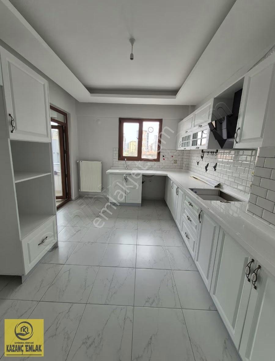 Satlık Zümrüt Hocaahmet Yesevi Mah Daire - Görsel 2
