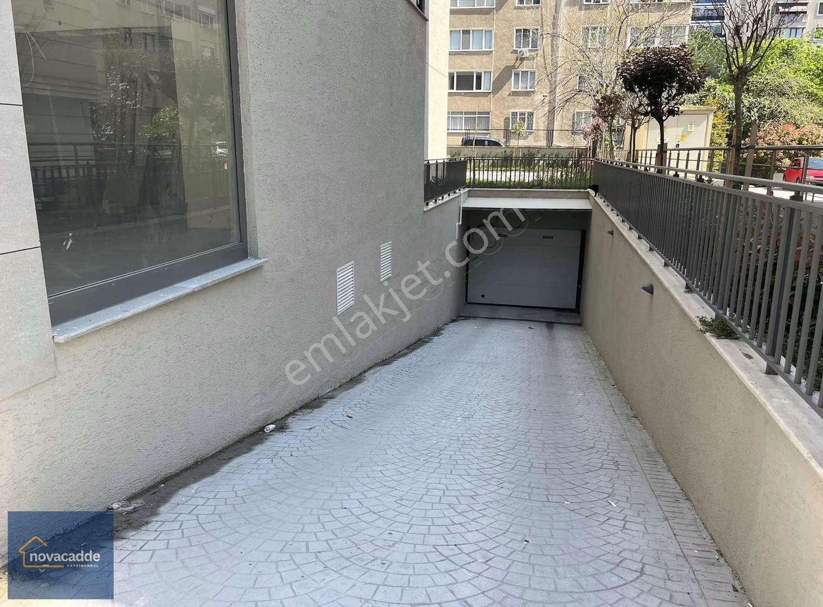 Kozyatağı'nda 4+1 Net 160 M² Geniş Kullanım,balkonlu Sıfır Daire - Görsel 30