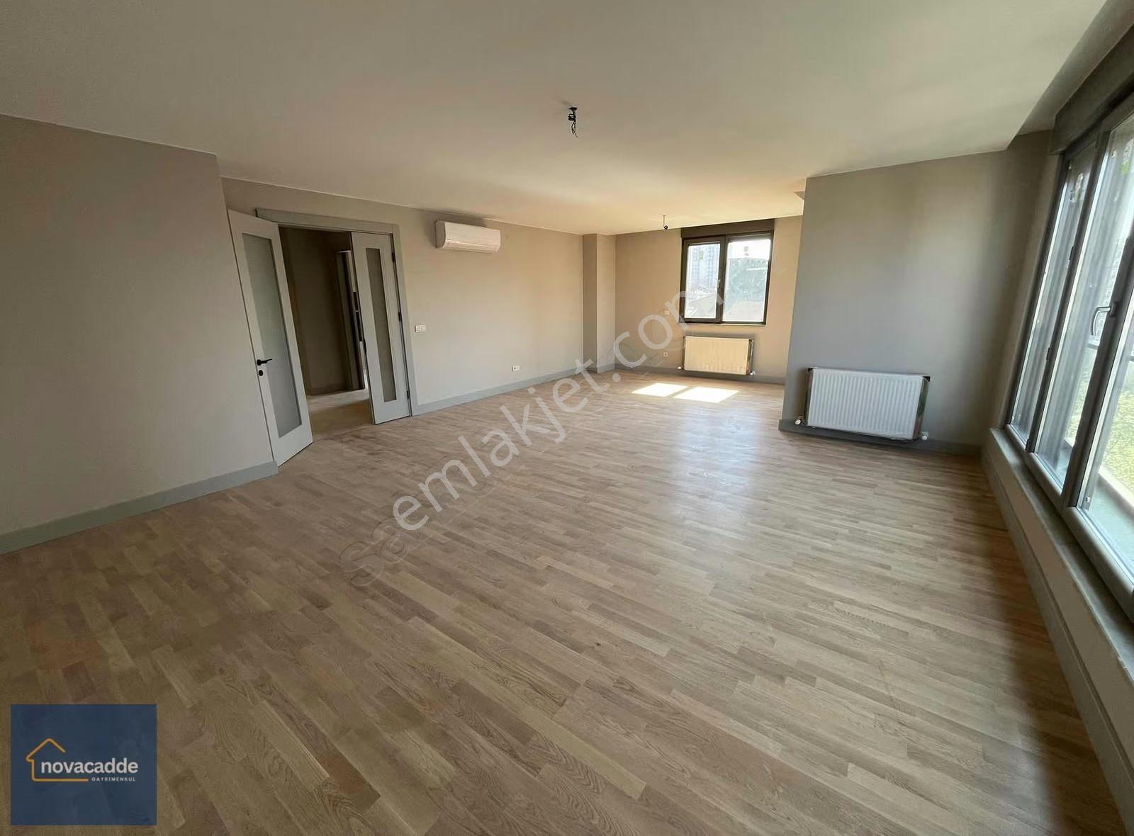 Kozyatağı'nda 4+1 Net 160 M² Geniş Kullanım,balkonlu Sıfır Daire - Görsel 5
