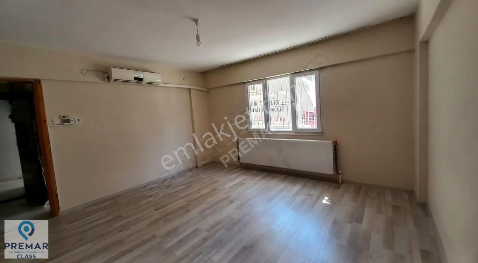 Girne Mahallesi'nde Kiralık 3+1 Daire - 100m² - Görsel 14