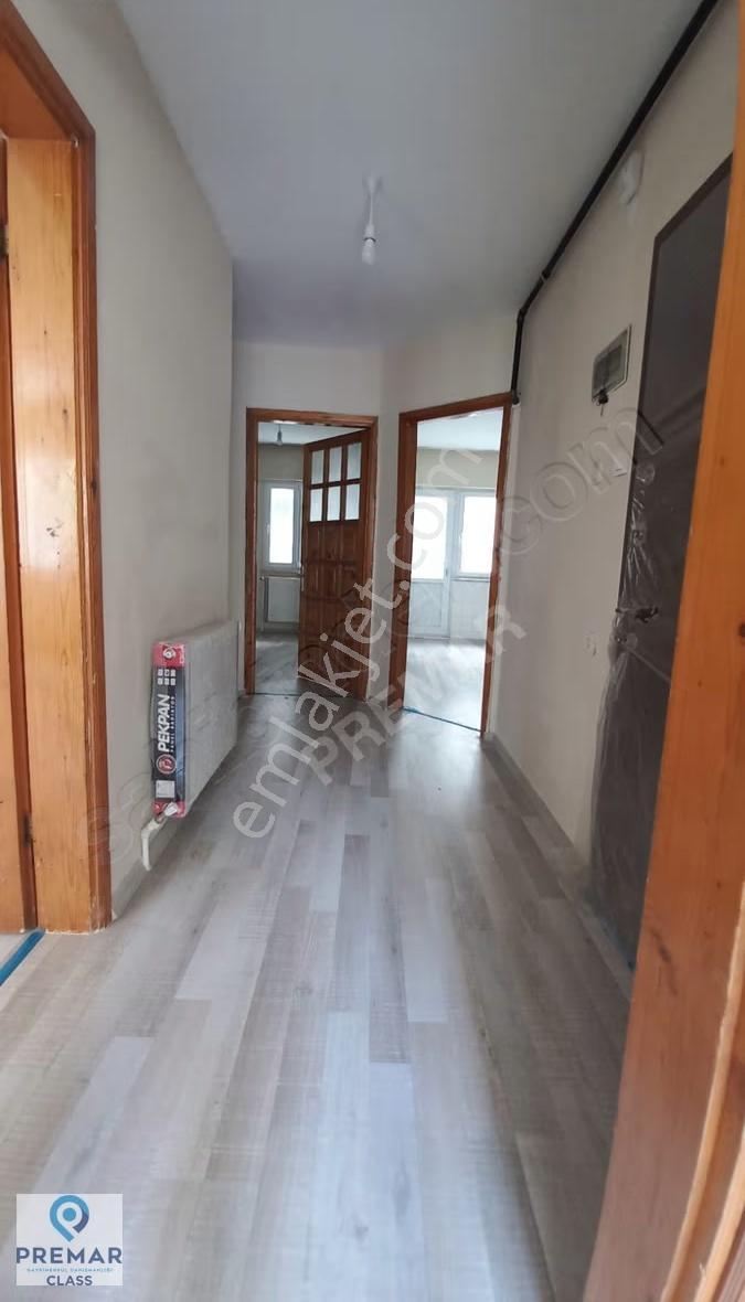 Girne Mahallesi'nde Kiralık 3+1 Daire - 100m² - Görsel 8