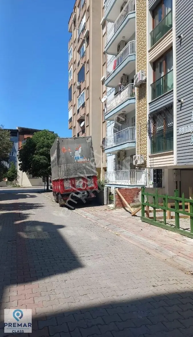 Girne Mahallesi'nde Kiralık 3+1 Daire - 100m² - Görsel 3