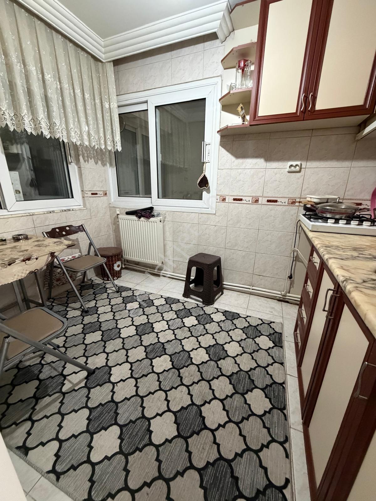 Demetten Cadde Üzeri Eşyalı Önü Açık Doğalgaz Asansör Kiralık... - Görsel 13