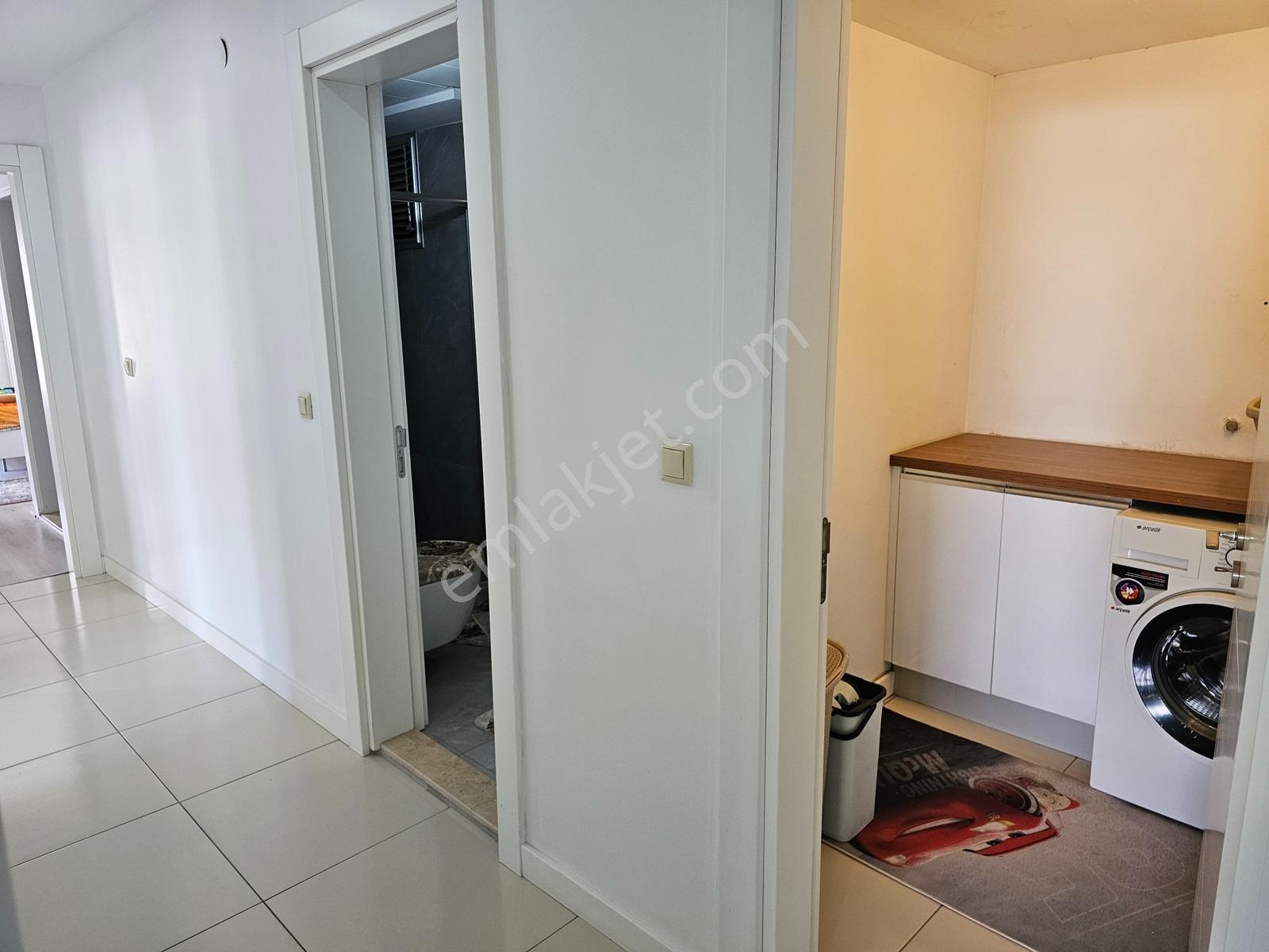 Ata Mahallesi Ataşehir Konutları Havuzlu Site İçi Rezidans Daire - Görsel 9
