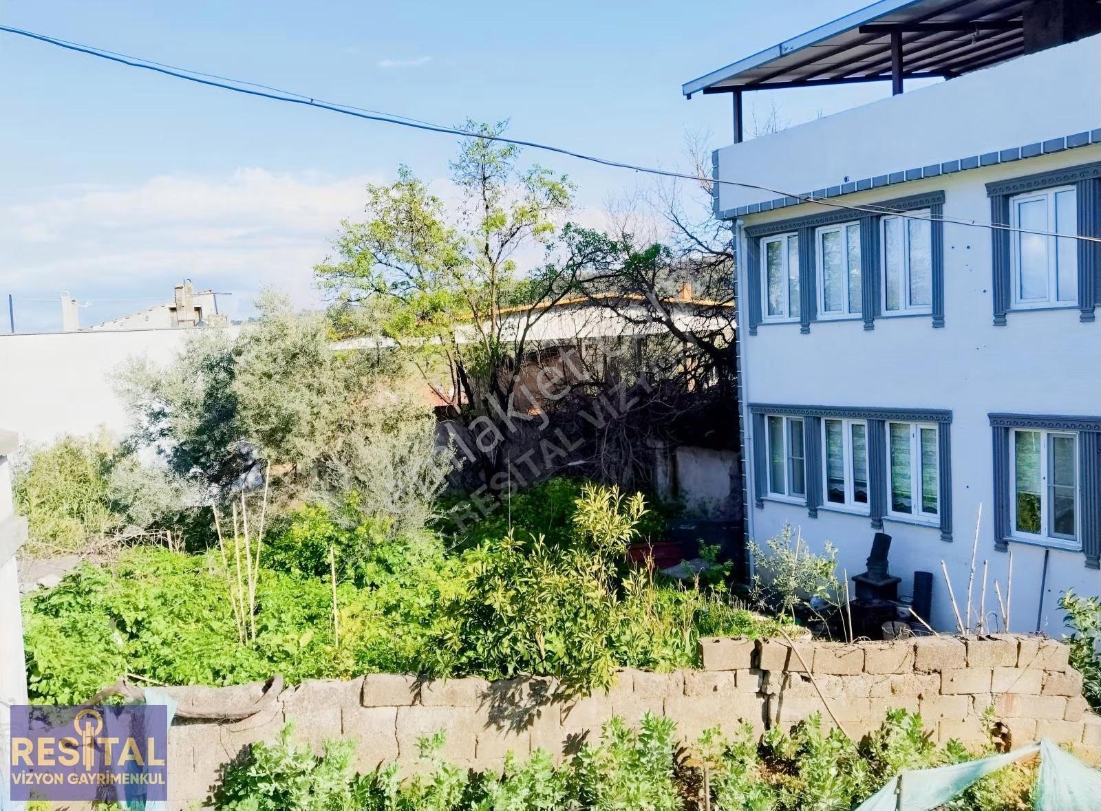 Trilye'de Bahçeli Avlulu Ev - Görsel 11