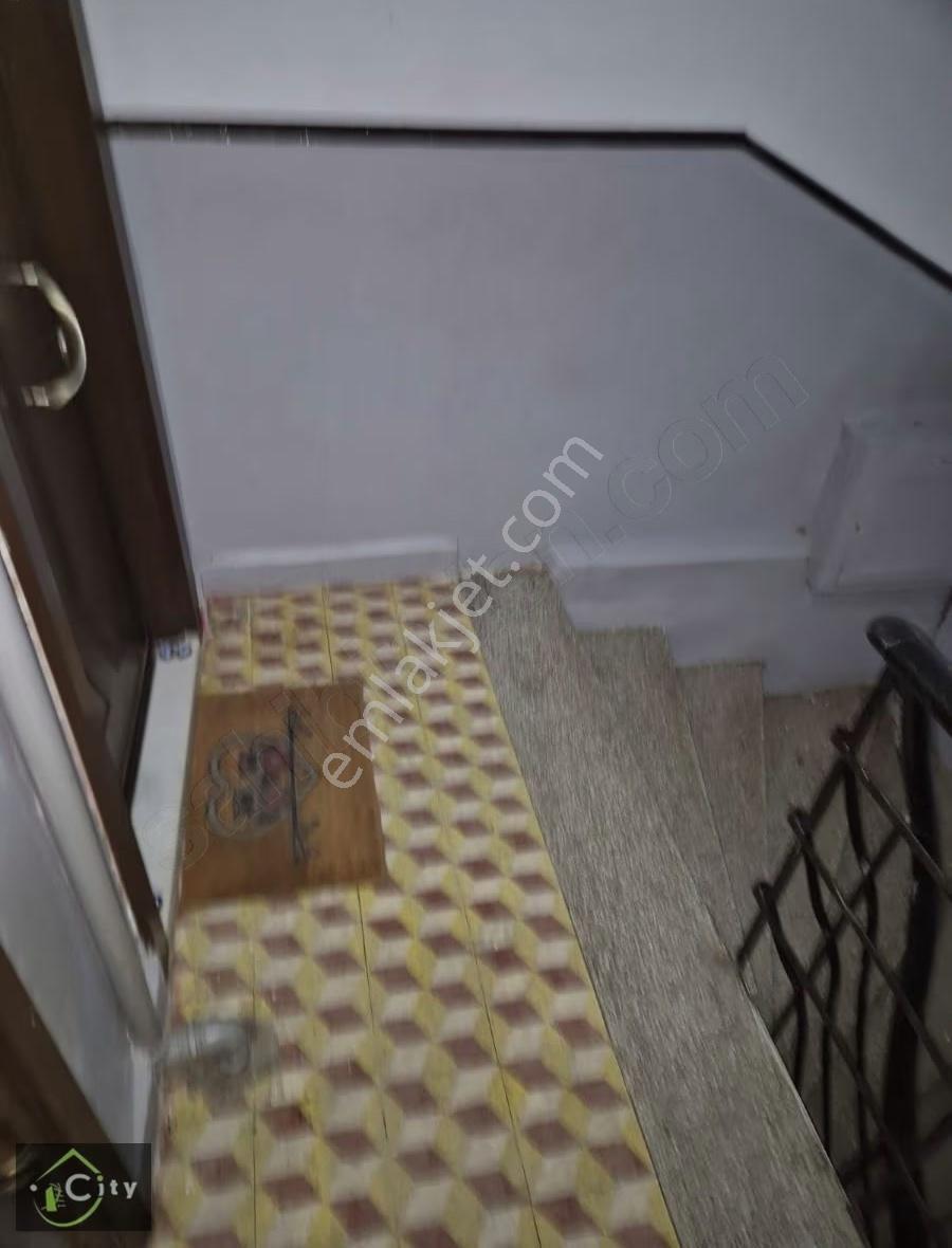 Çapa Merkezde Ahmet Vefikpaş Cada Üstü Satılık Daire - Görsel 2
