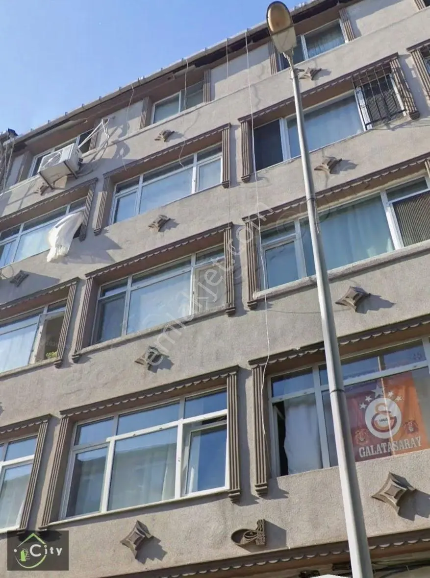 Çapa Merkezde Ahmet Vefikpaş Cada Üstü Satılık Daire - Görsel 5