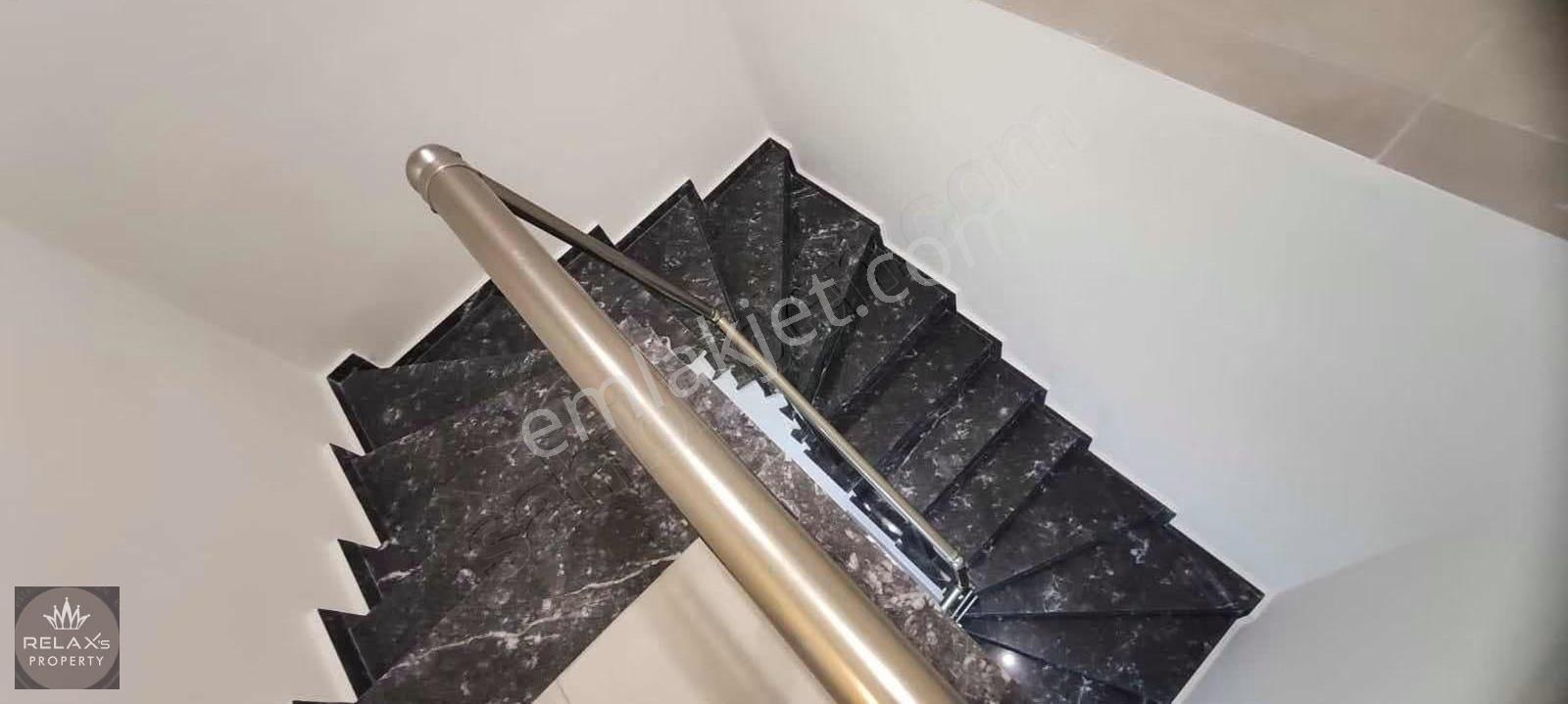 Mahmutlar Gökgür Palace'da Satılık 2+1 145 M2 Dublex! - Görsel 10