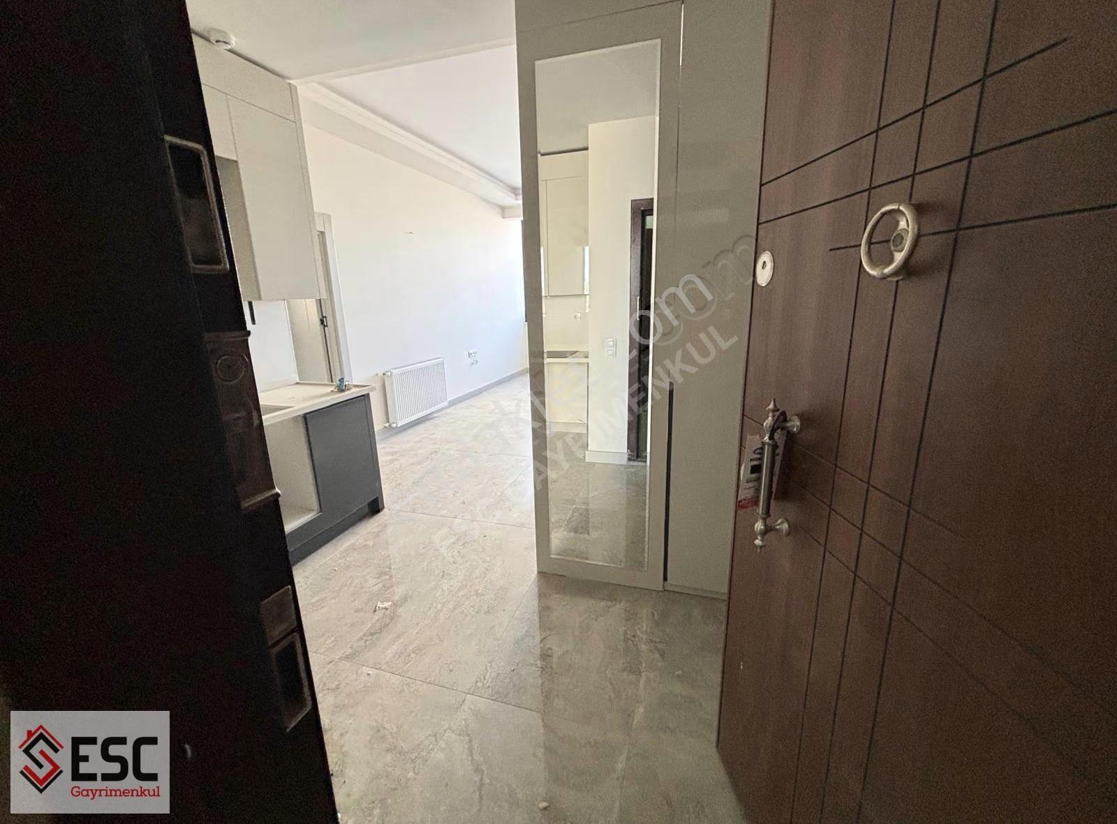 Esc'den Kuyuluk Mh,de 3+1 Teraslı Kiralık Daire Esc2183 - Görsel 25