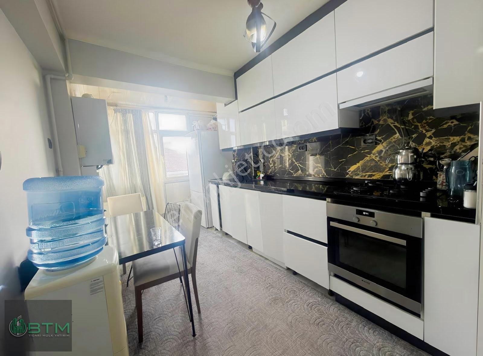 Pınarbaşı Mh'de 3+1 Ön-park Cephe Full Yapılı Cadde Yakını Daire