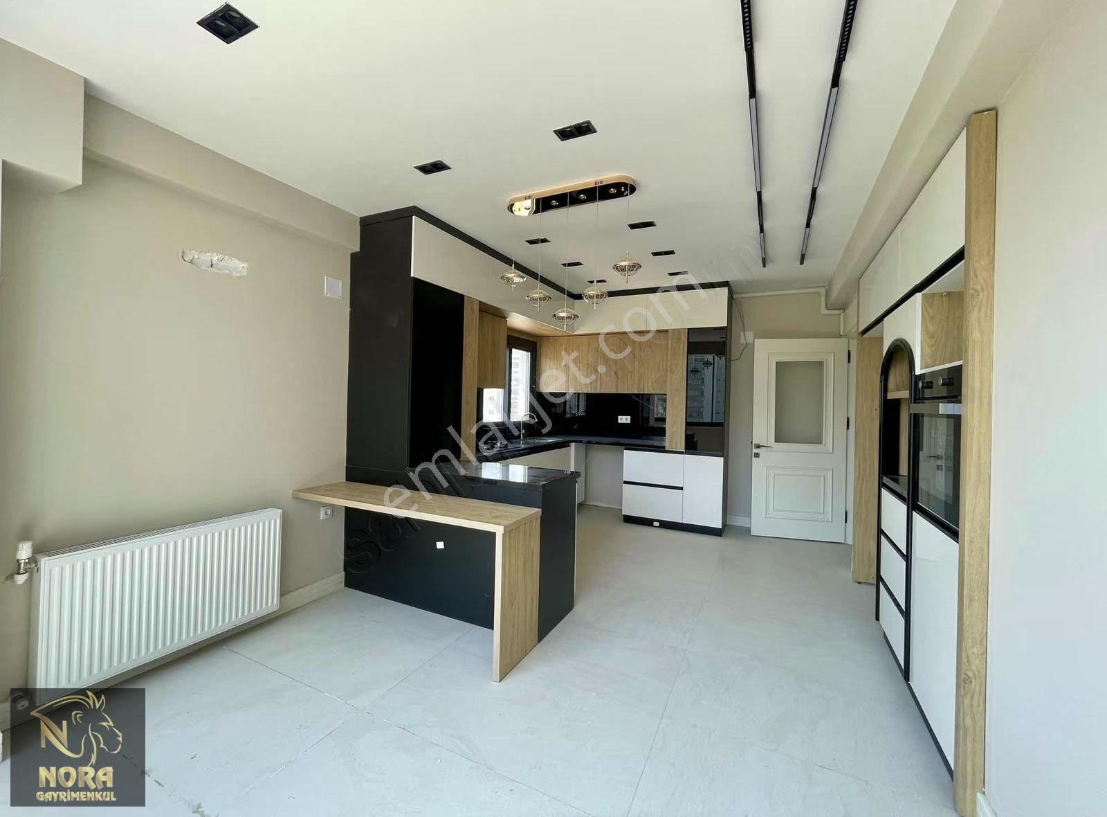 Nora'dan Bağımsız Mutfak Lüks Sitede Satılık 2+1 - Görsel 10