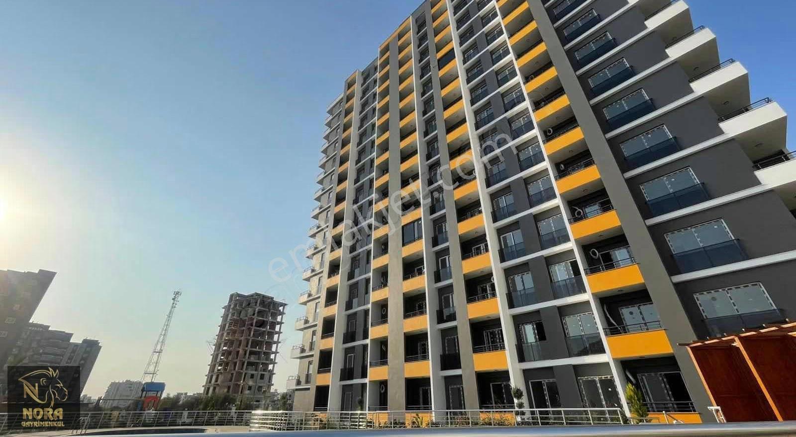 Nora'dan Akdeniz Mah. 1+1 Eşyasız Kiralık Daire Deniz Manzaralı
