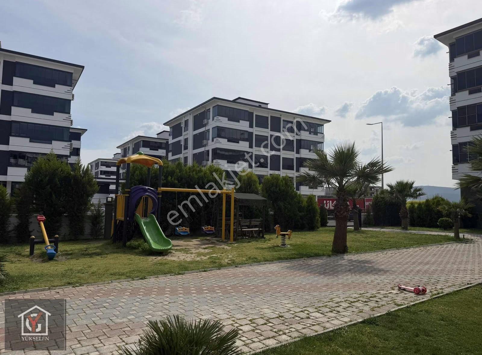 Cumhuriyet Mahallesinde 3+1 Havuzlu Site İçerisinde Otoparklı - Görsel 30