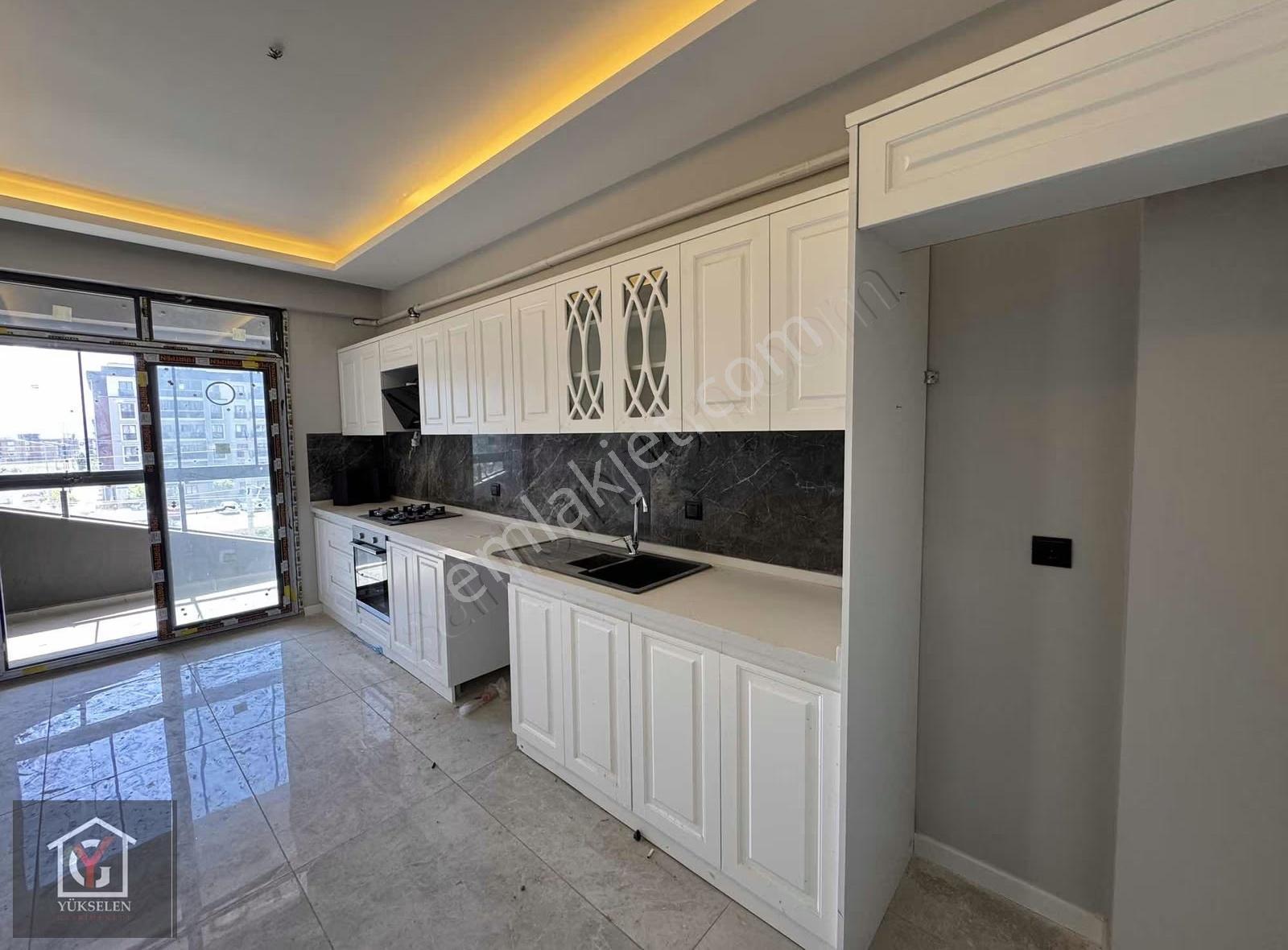 Yükselenden Havuzlu Sitede Ultra Lüks 3+1 Satılık Daire - Görsel 13