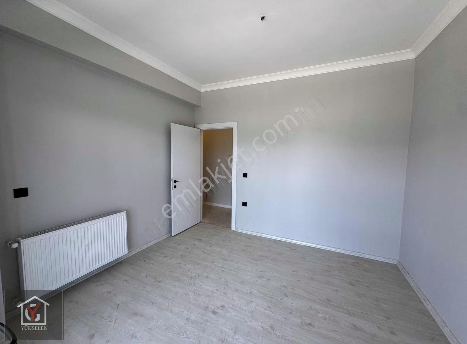 Yükselenden Havuzlu Sitede Ultra Lüks 3+1 Satılık Daire - Görsel 8