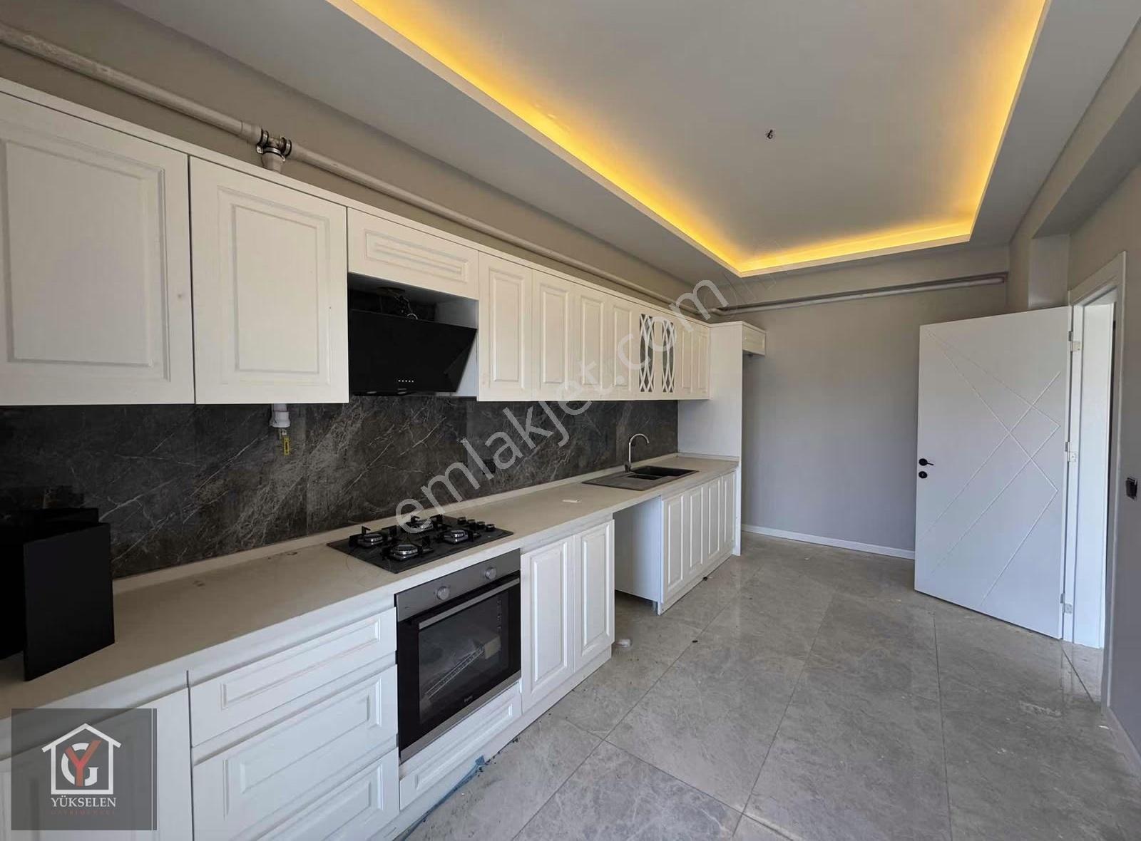 Yükselenden Havuzlu Sitede Ultra Lüks 3+1 Satılık Daire - Görsel 16