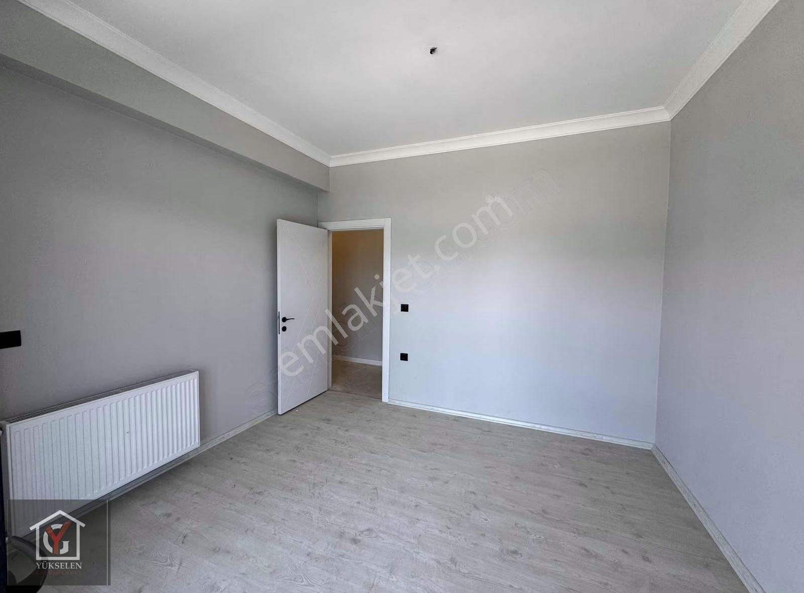 Yükselenden Havuzlu Sitede Ultra Lüks 3+1 Satılık Daire - Görsel 32