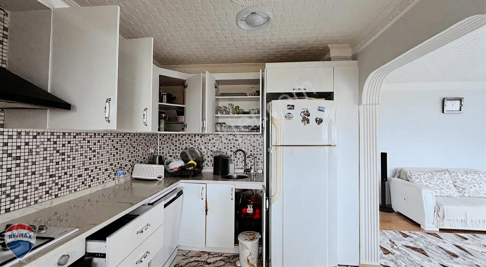 Remax Maviden Manavpınarda Deniz Manzaralı 2 Katlı Ev - Görsel 19