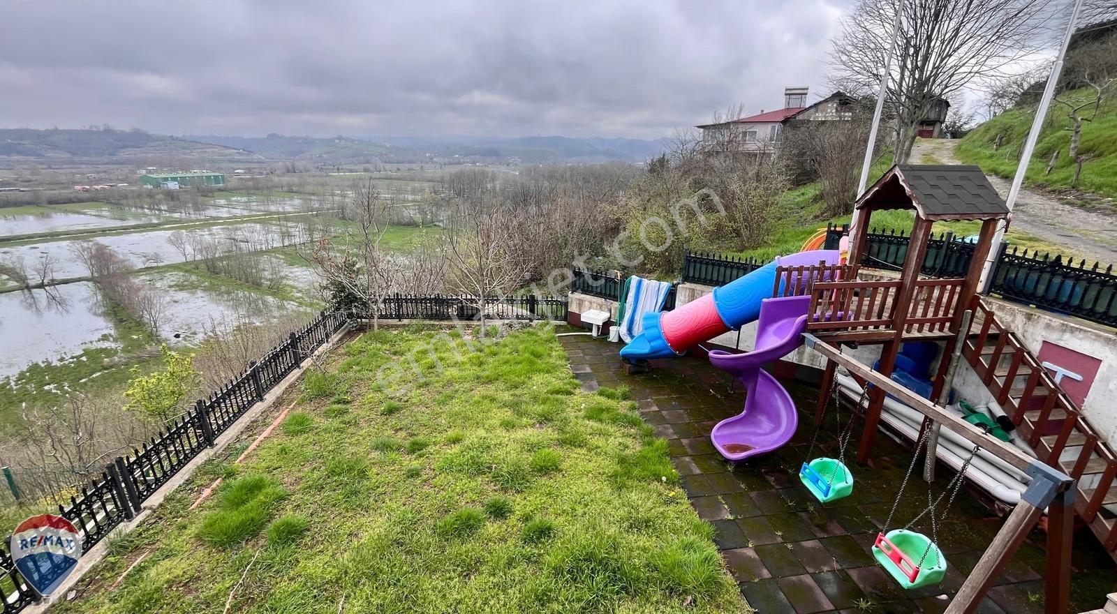 Remax Maviden Manavpınarda Deniz Manzaralı 2 Katlı Ev - Görsel 3