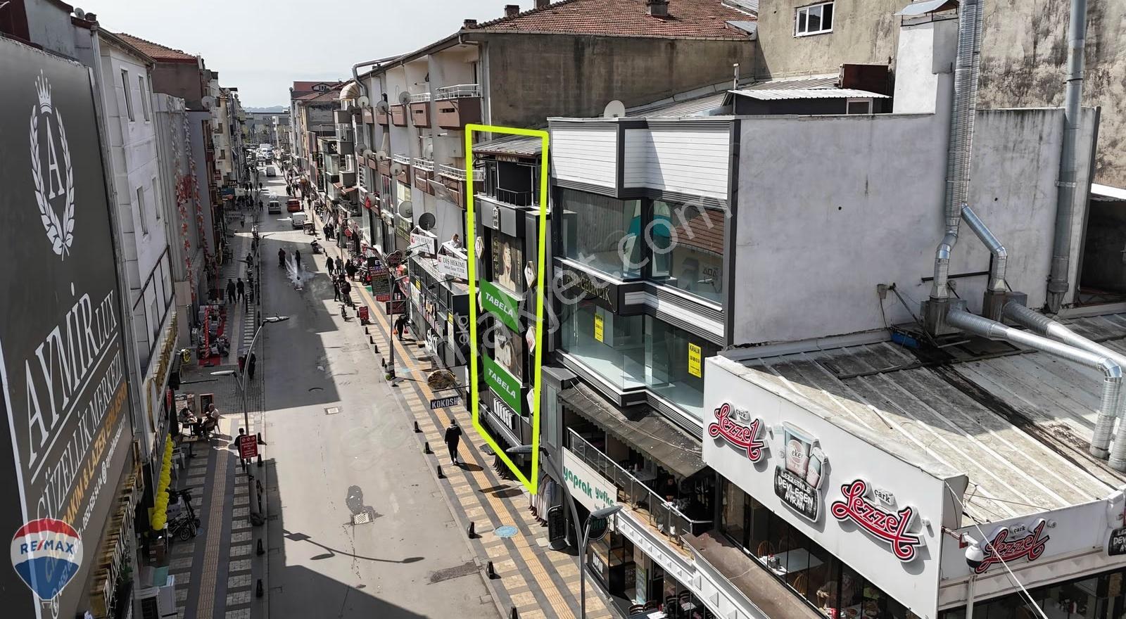 Remax Mavi-çark Cad-itfaiye Cad Kesişimi 4katlı 313m² Komplemülk - Görsel 7