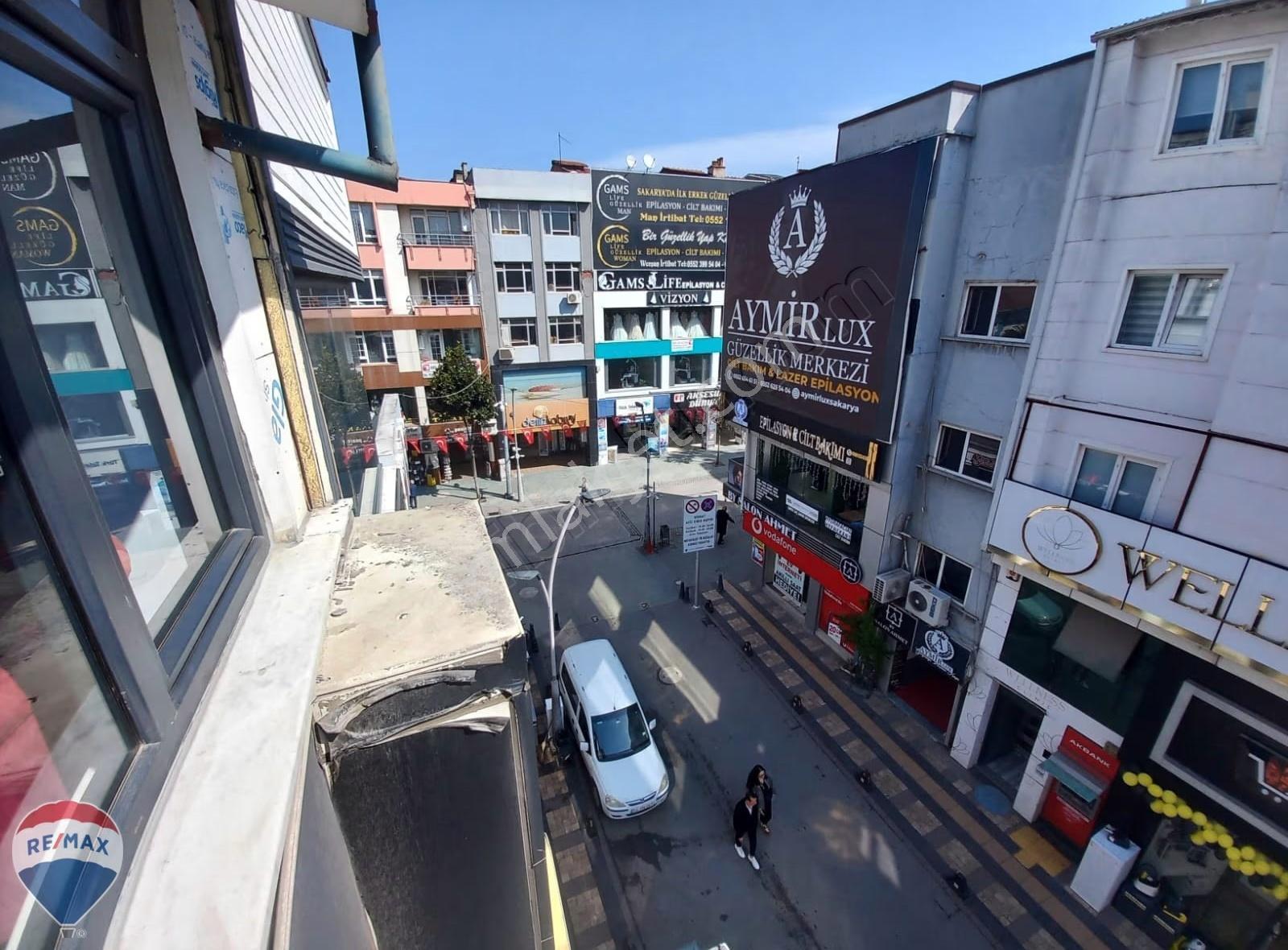 Remax Mavi-çark Cad-itfaiye Cad Kesişimi 4katlı 313m² Komplemülk - Görsel 34