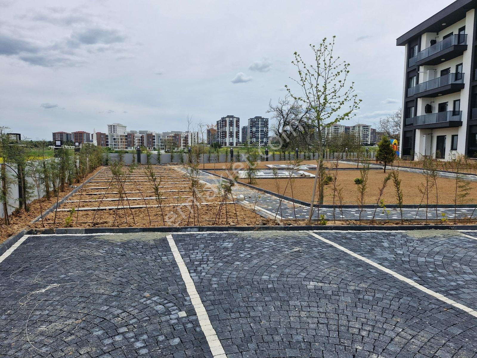 Çorlu Hürriyet Mh. Butik Sitede Satılık 2+1 Ara Kat Sıfır Daire - Görsel 35
