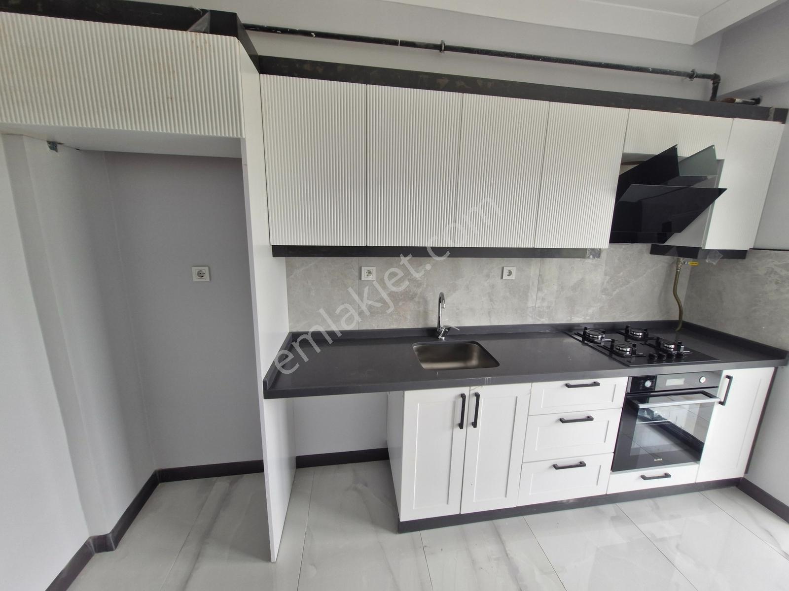 Çorlu Hürriyet Mh. Butik Sitede Satılık 2+1 Ara Kat Sıfır Daire - Görsel 28