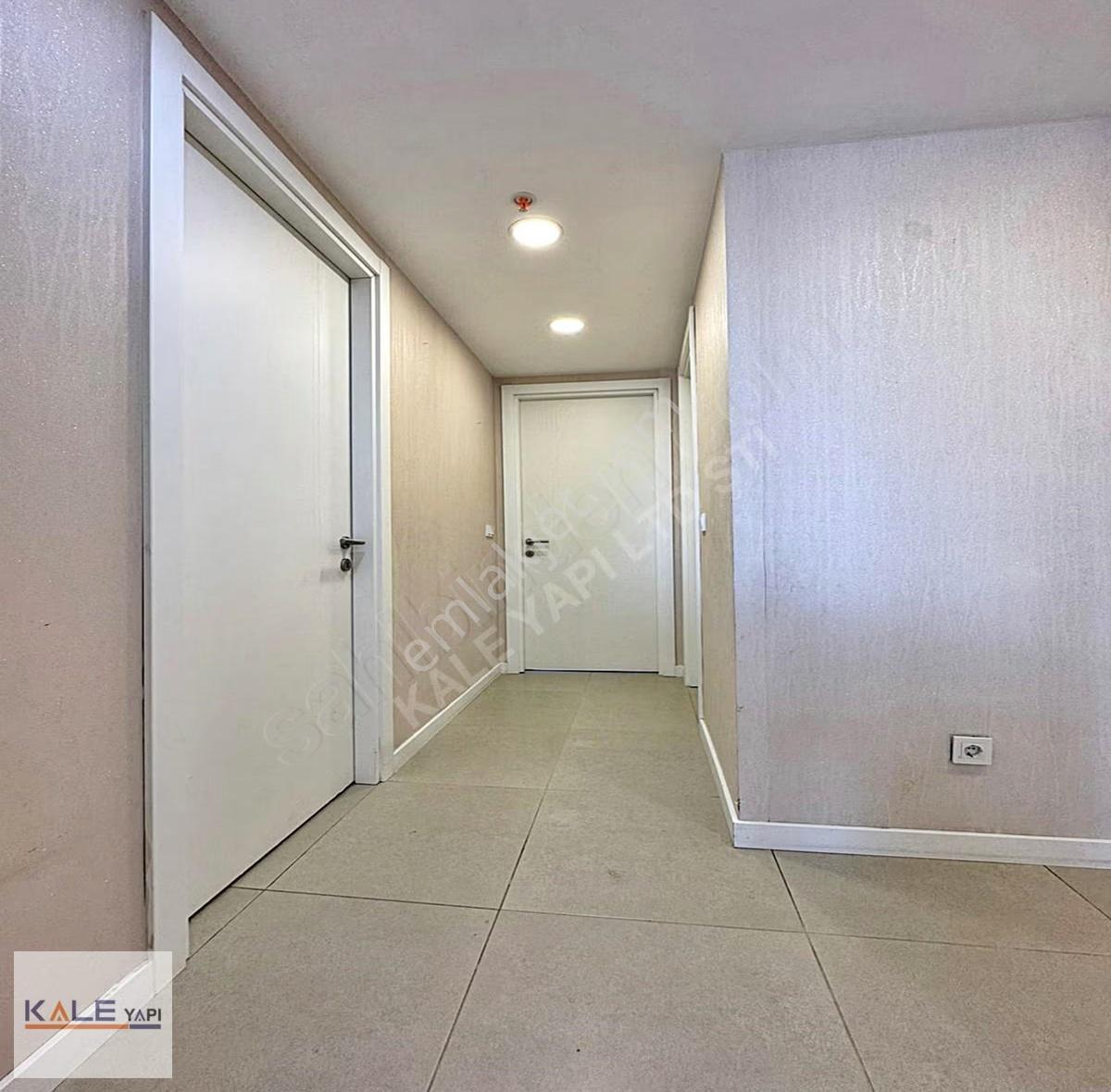 Modern Yerleşimde Rahat Yaşam Sunan Prestijli 2+1 Satılık Daire - Görsel 29