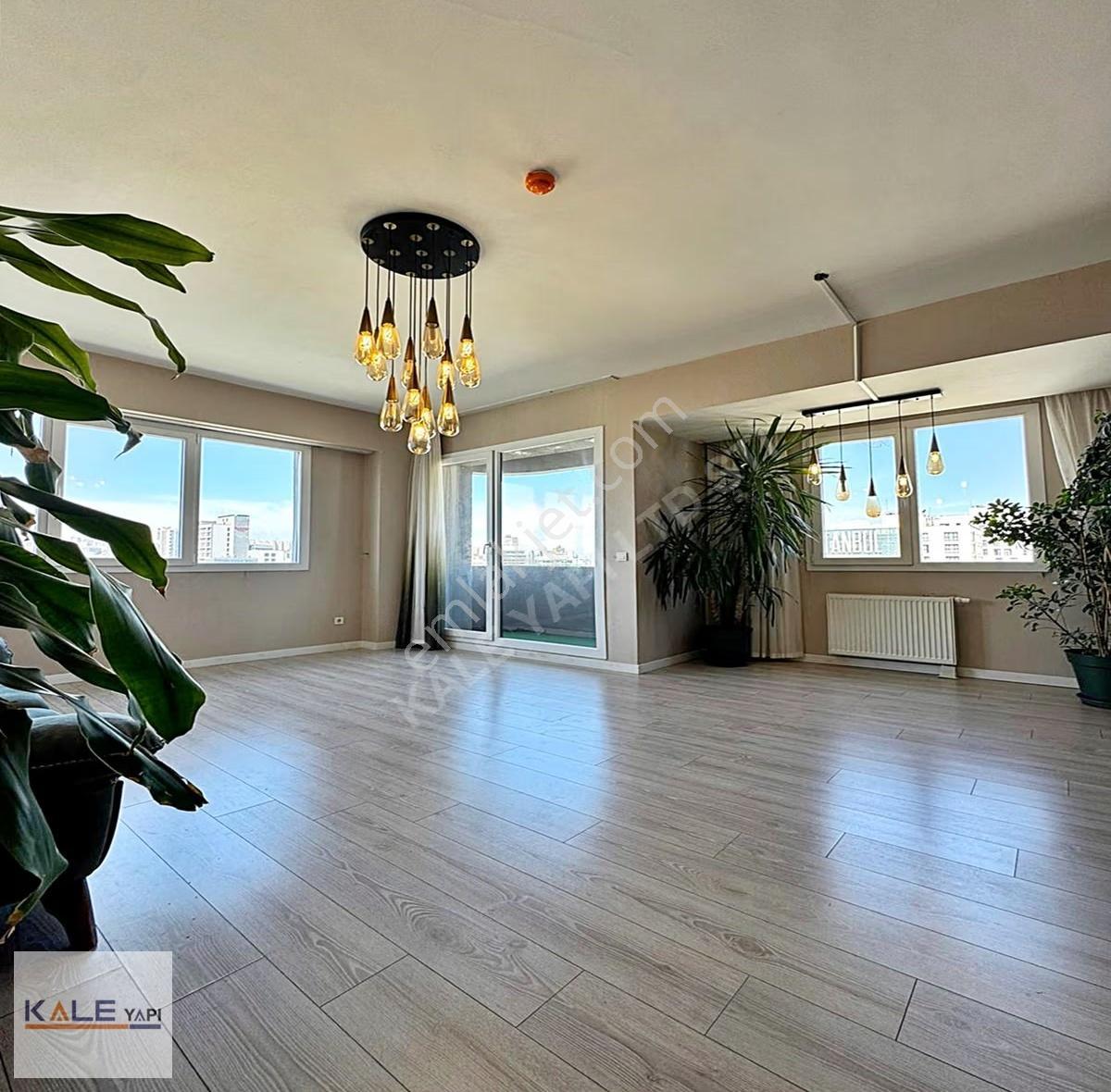 Modern Yerleşimde Rahat Yaşam Sunan Prestijli 2+1 Satılık Daire - Görsel 9