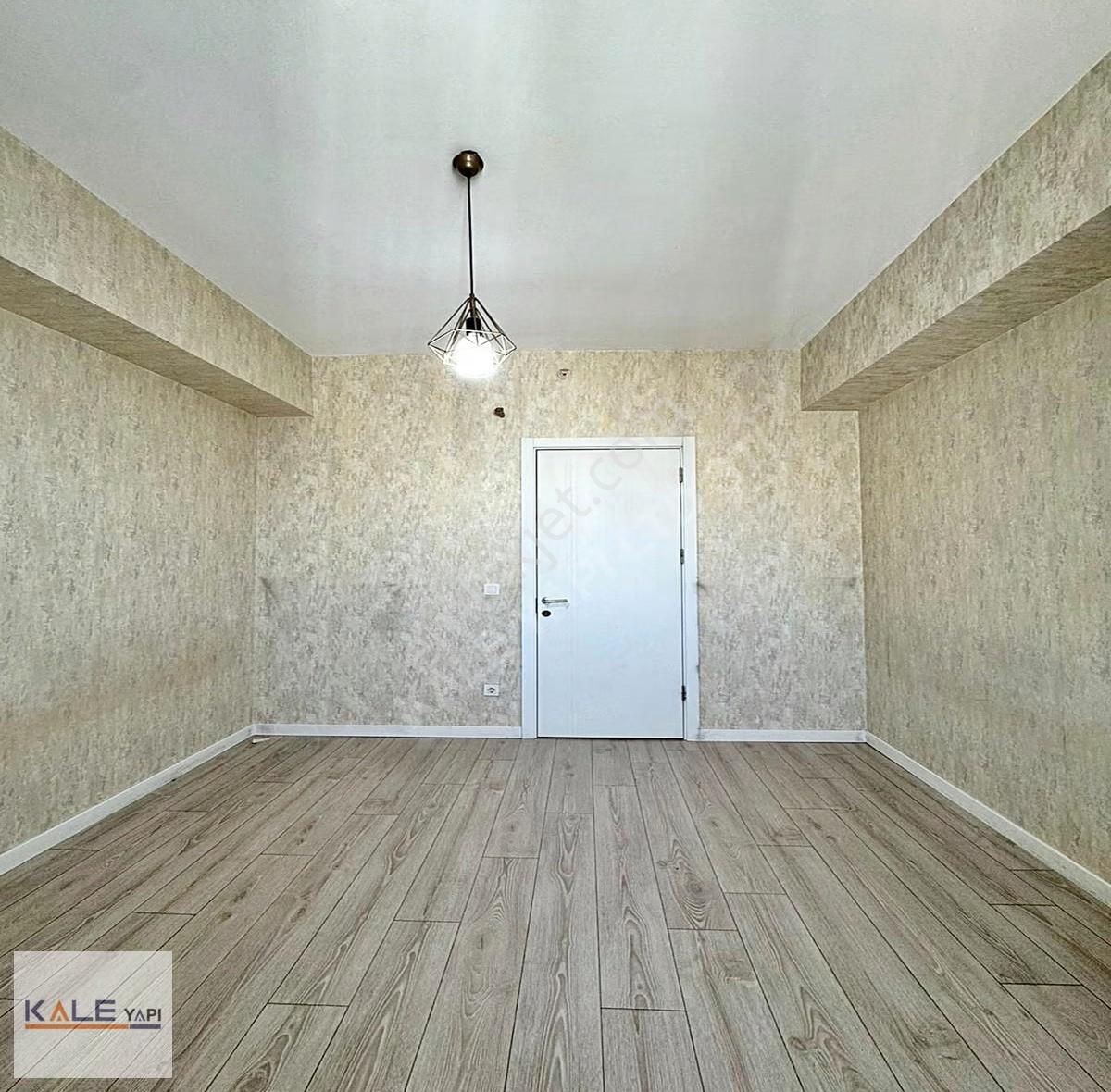 Modern Yerleşimde Rahat Yaşam Sunan Prestijli 2+1 Satılık Daire - Görsel 23