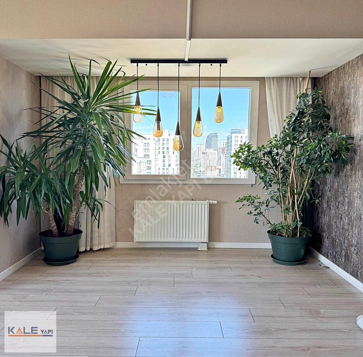 Modern Yerleşimde Rahat Yaşam Sunan Prestijli 2+1 Satılık Daire - Görsel 13