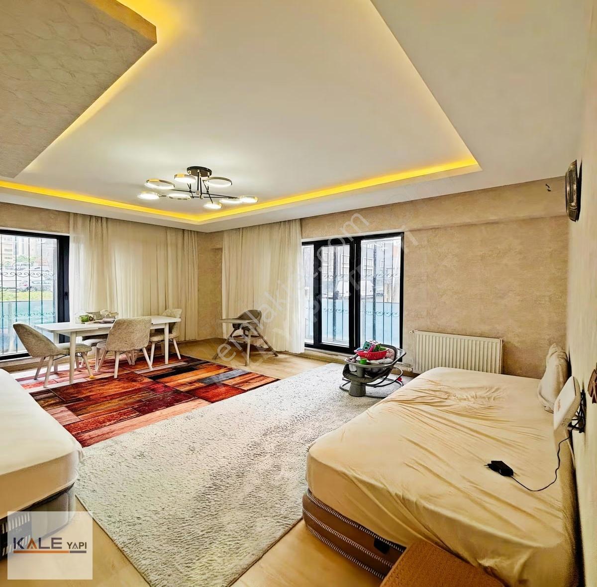 Metrobüs Yanı, Site İçi 2+1 Daire (90m² Net)