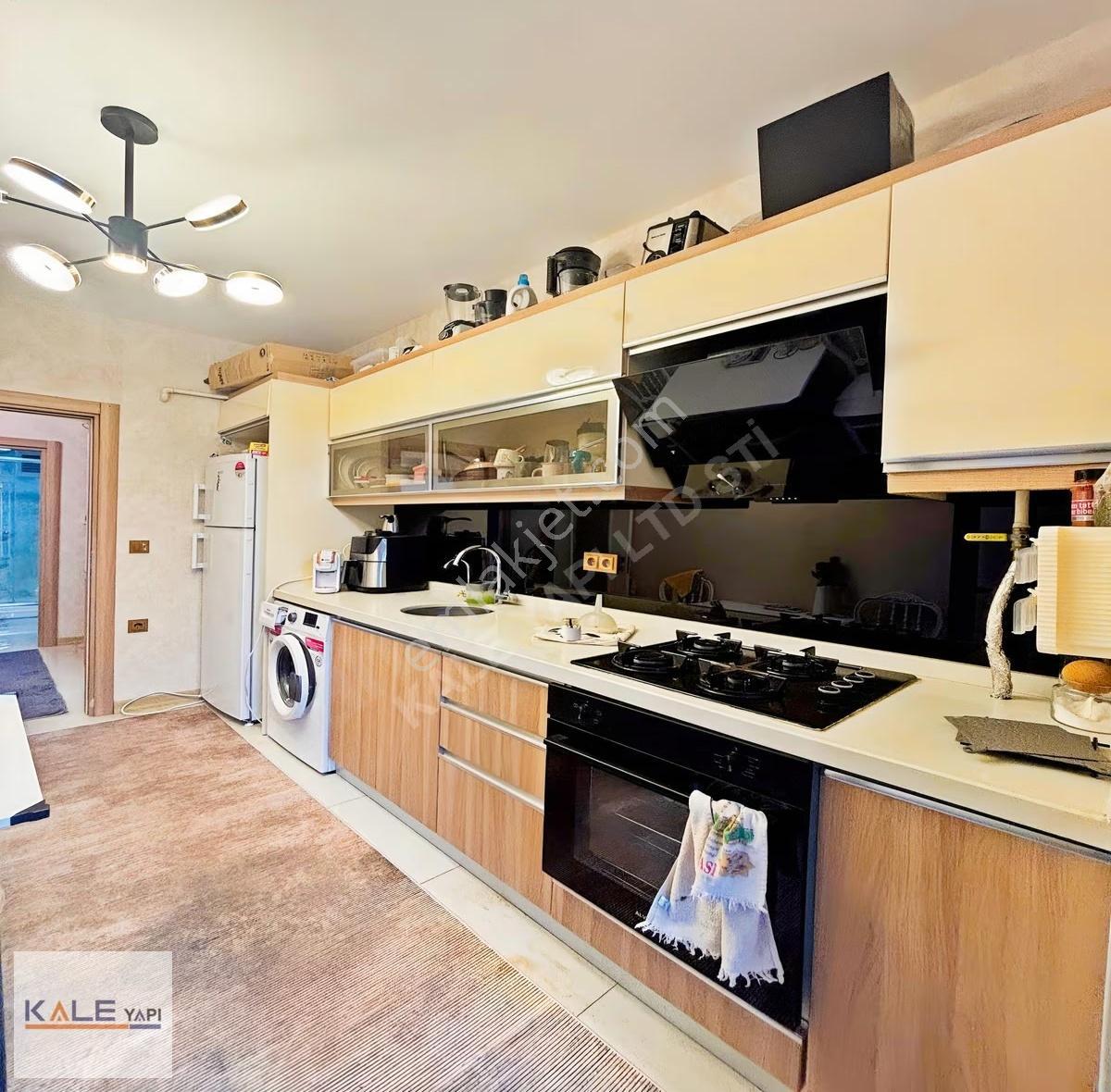 Metrobüs Yanı, Site İçi 2+1 Daire (90m² Net) - Görsel 30