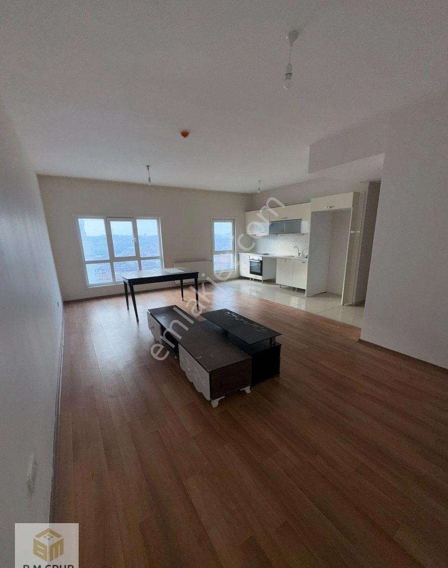 Esenyurt Star Towers De Satılık 2+1 Daire Acil Satılık