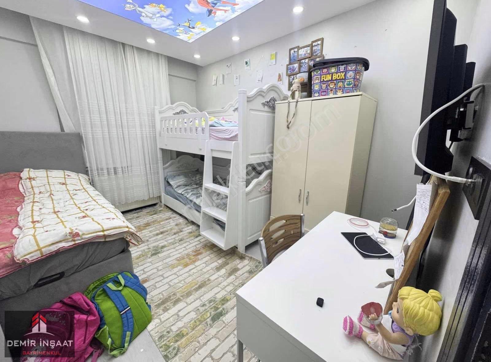 Demir İnşaat İ.paşa Mah 2+1 95m² Masrafsız 1.kat Cadde Dibinde - Görsel 4