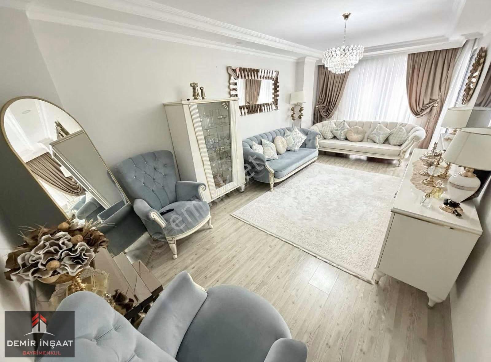 Demir İnşaat İ.paşa Sıfır Ayarında 95m² Ara Kat Kapalı Otoparklı
